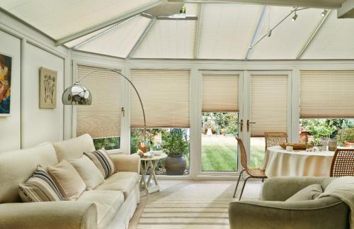 Pleated blind - ARENA-PLEATED-CONSERVATORY-